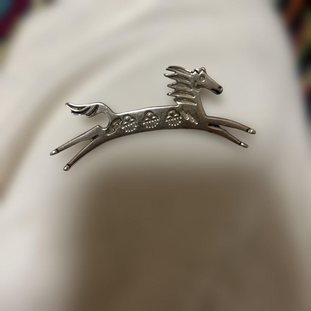 ハルポ　HARPO ロンハーマン　馬ブローチ