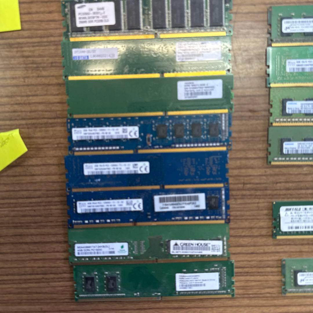 値下げパソコンメモリー 多数8GB 2400T/2666V/3200AA/4GB
