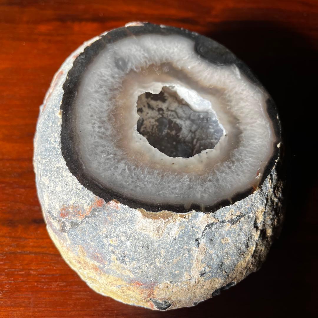 天然石　トレジャーメノウ　重量1.９kg 　幅約155mm