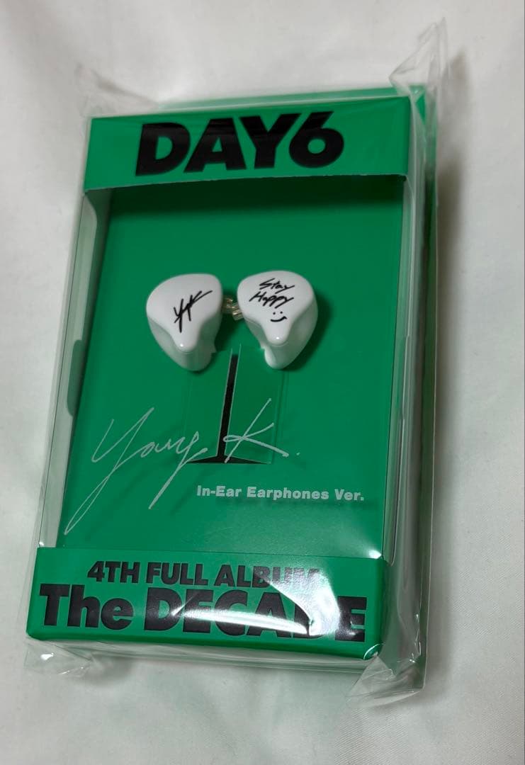 未開封トレカ付きDAY6 The DECADE イヤホン　ヨンケイ