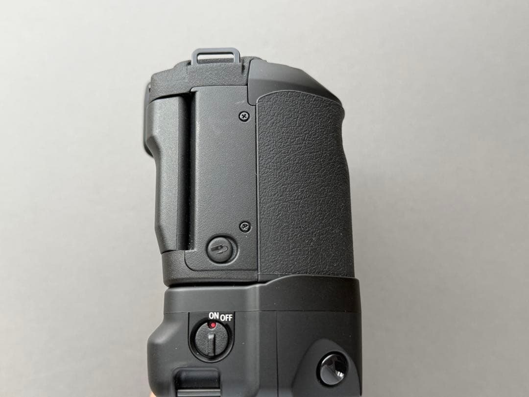 【美品・元箱あり】CANON EOS 7s ボディ バッテリグリップ付き