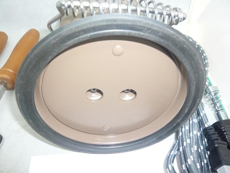 美品　タキイ和裁電化鏝　和裁コテ　和裁こて　ランプ付　タキイ製　鏝２本付