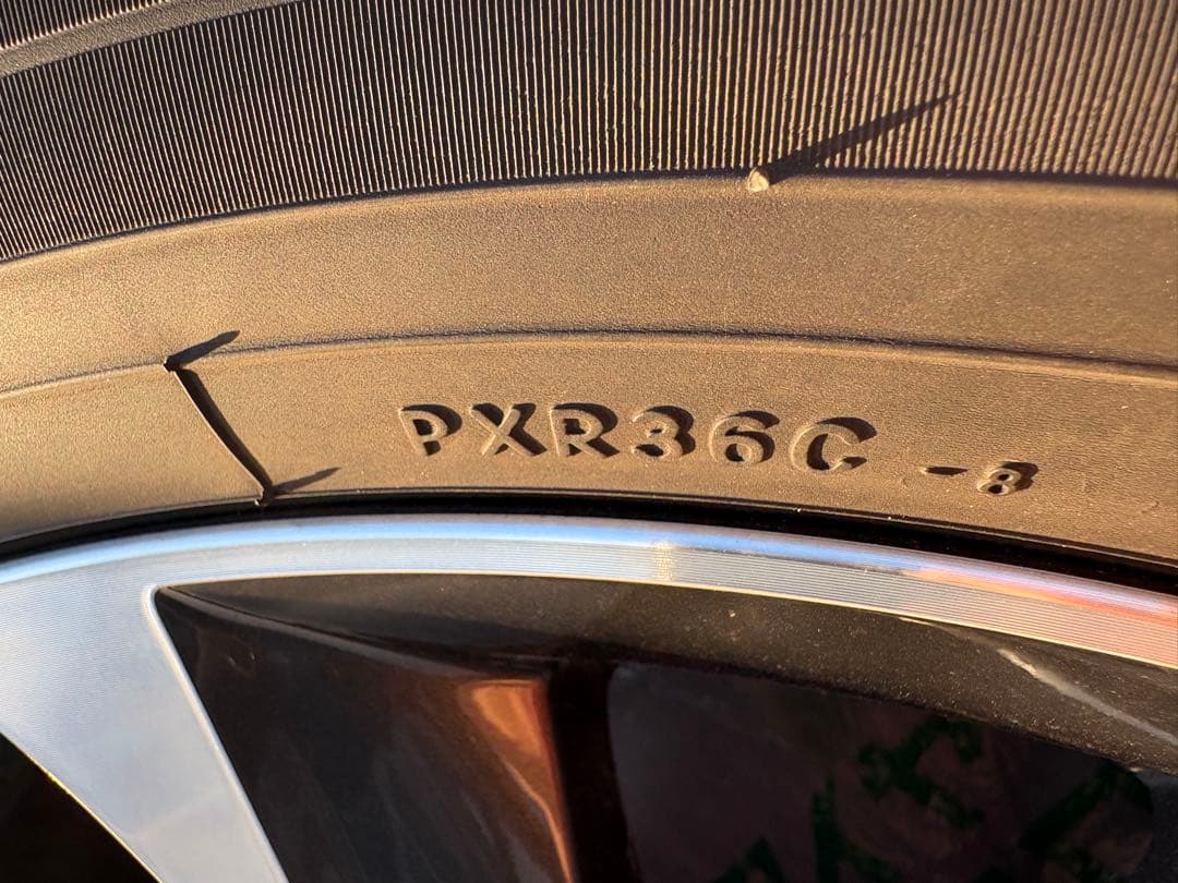 Mazda 19インチパフォーマンスタイヤセット PXR36G