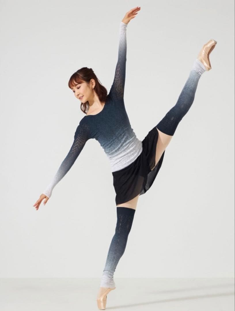 チャコット　ノーソーイングニット　グラデーション　ワインレッド