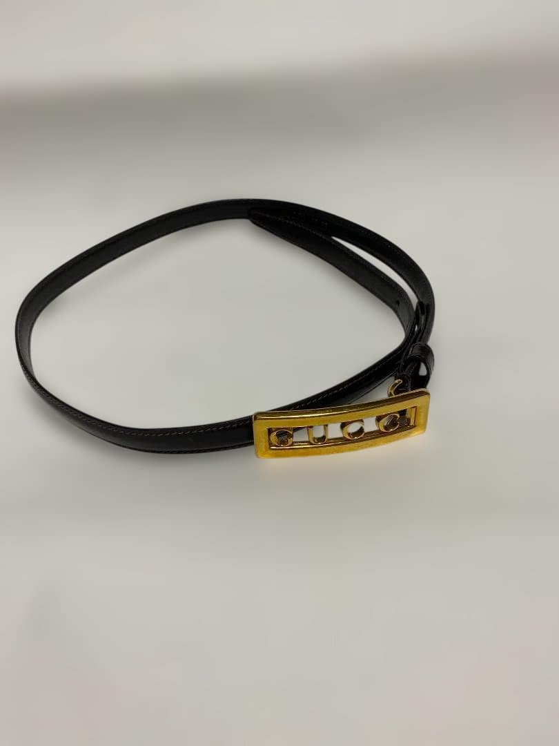 【SALE】GUCCIグッチロゴプレーレザーベルブラック×ゴールド70/28伊製