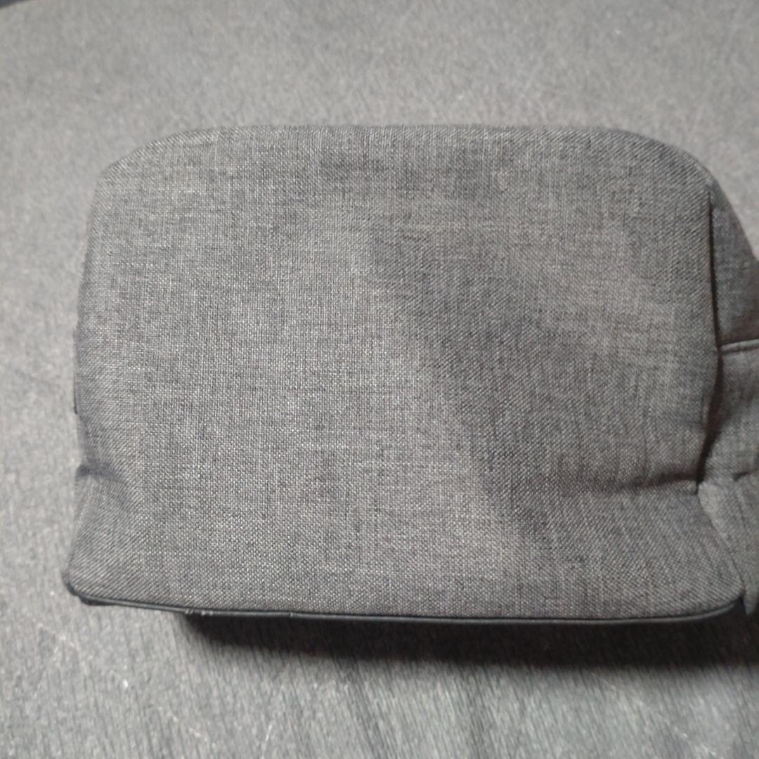 BVLGARI トラベルポーチ グレー