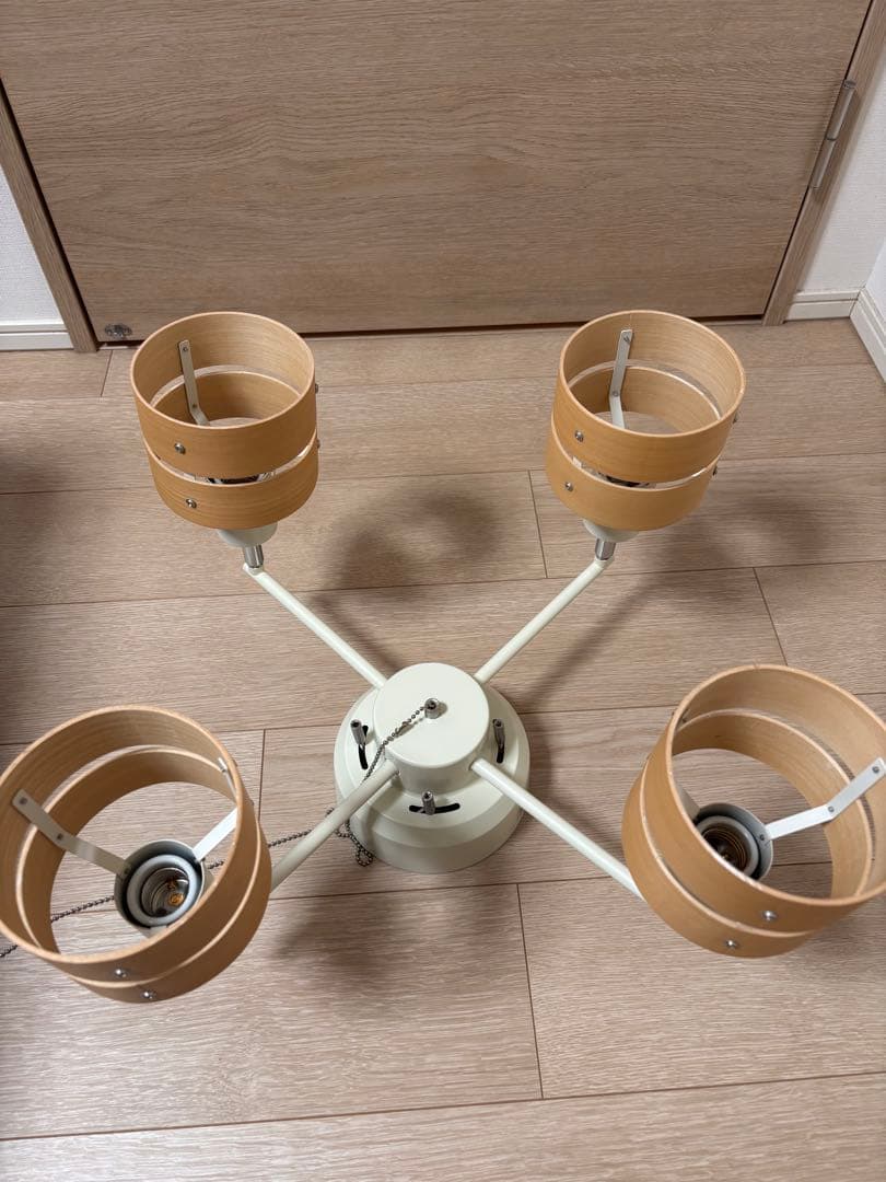 【LED電球4つ付き】シーリングライト　レダカイ