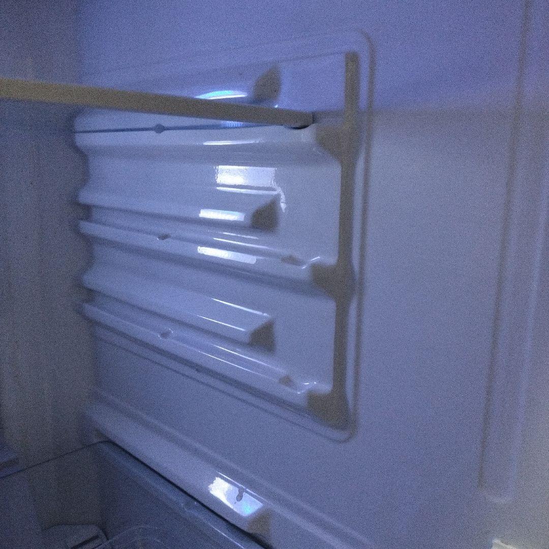 ☆お値下美品☆お洒落フロント面ガラス天板☆SHARP冷蔵庫 SJ-GD14F-W