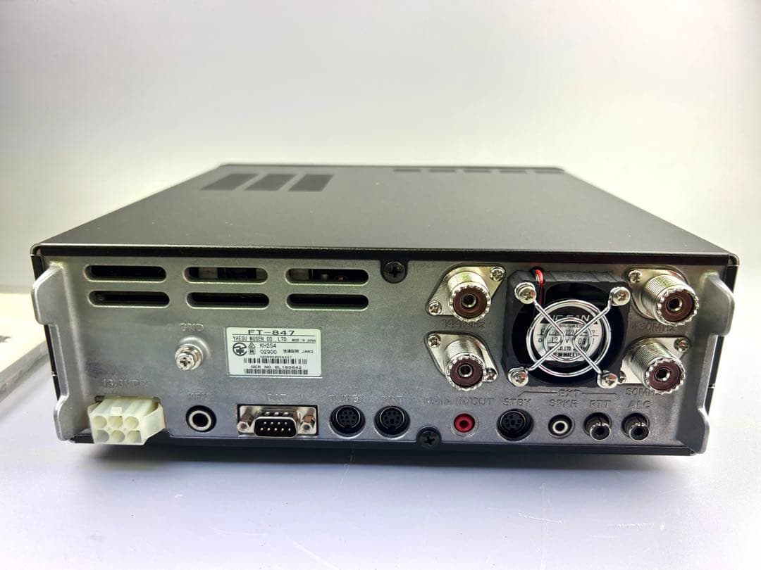 YAESU FT-847八重洲無線 オールモード トランシーバー 動作未確認