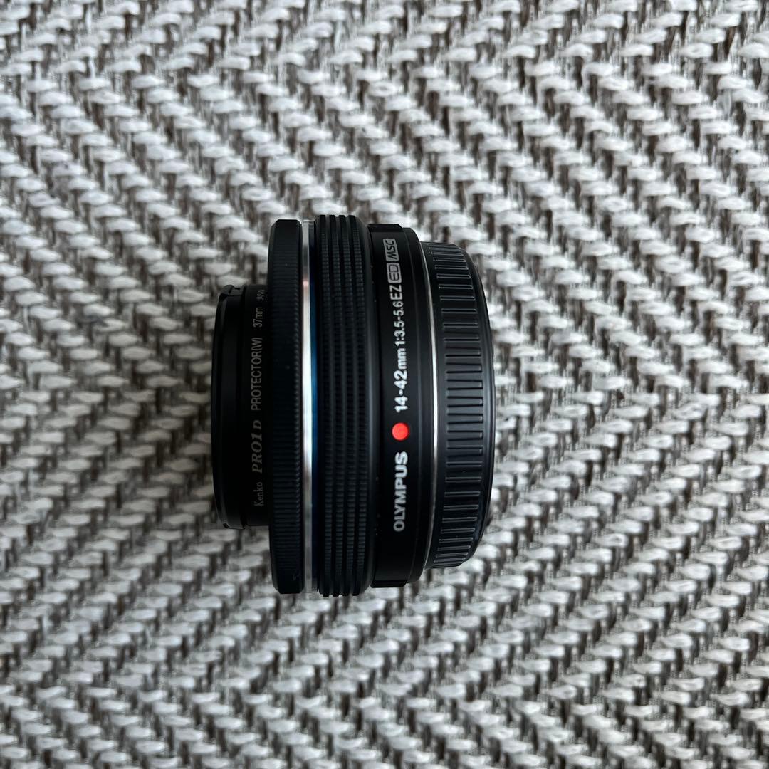 【期間限定】OLYMPUS OM-D E-M10 Mark II ブラック