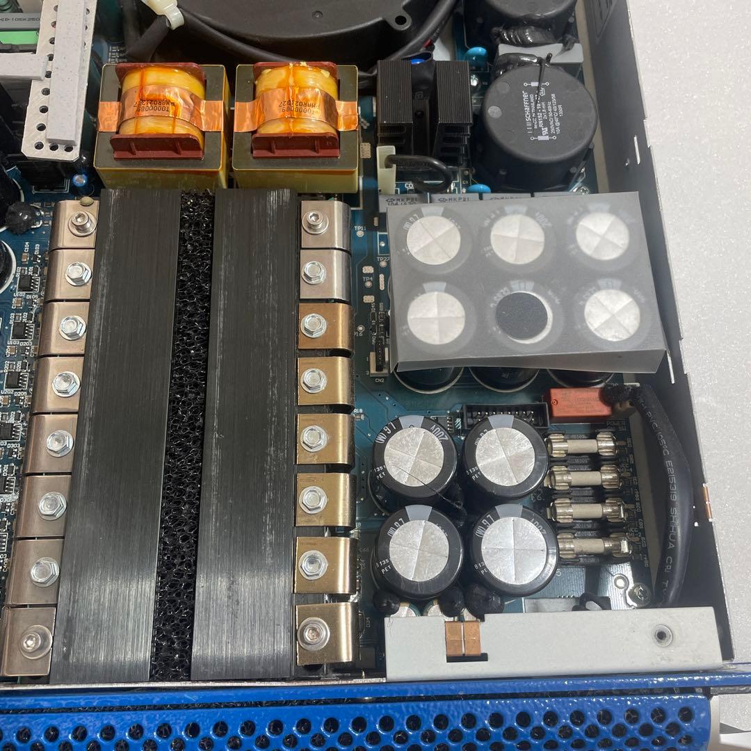 大*ン様 1-パワーアンプ M50Q Powersoft 2506LS178 ー