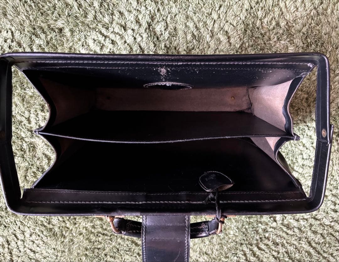 トレーディングポスト　ダレスバッグ（グレンロイヤルGLEN ）※鍵付き