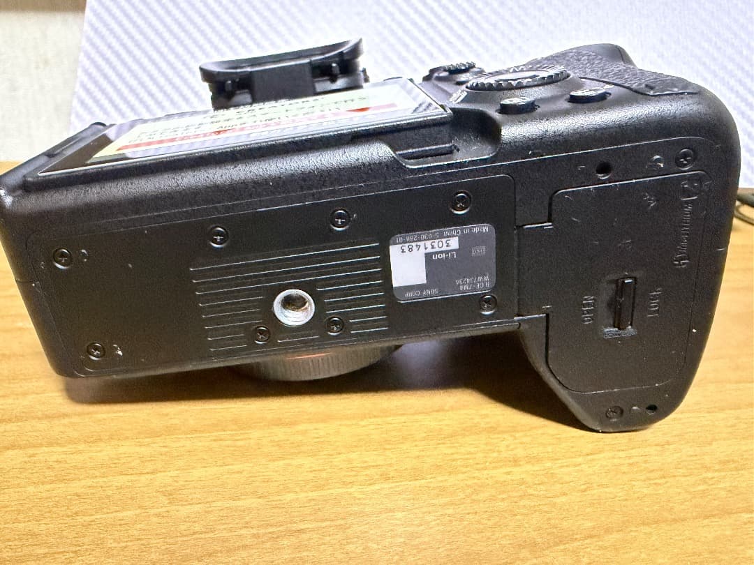 （美品中古）SONY α7Ⅳ ILCE-7M4　ミラーレスカメラ 本体