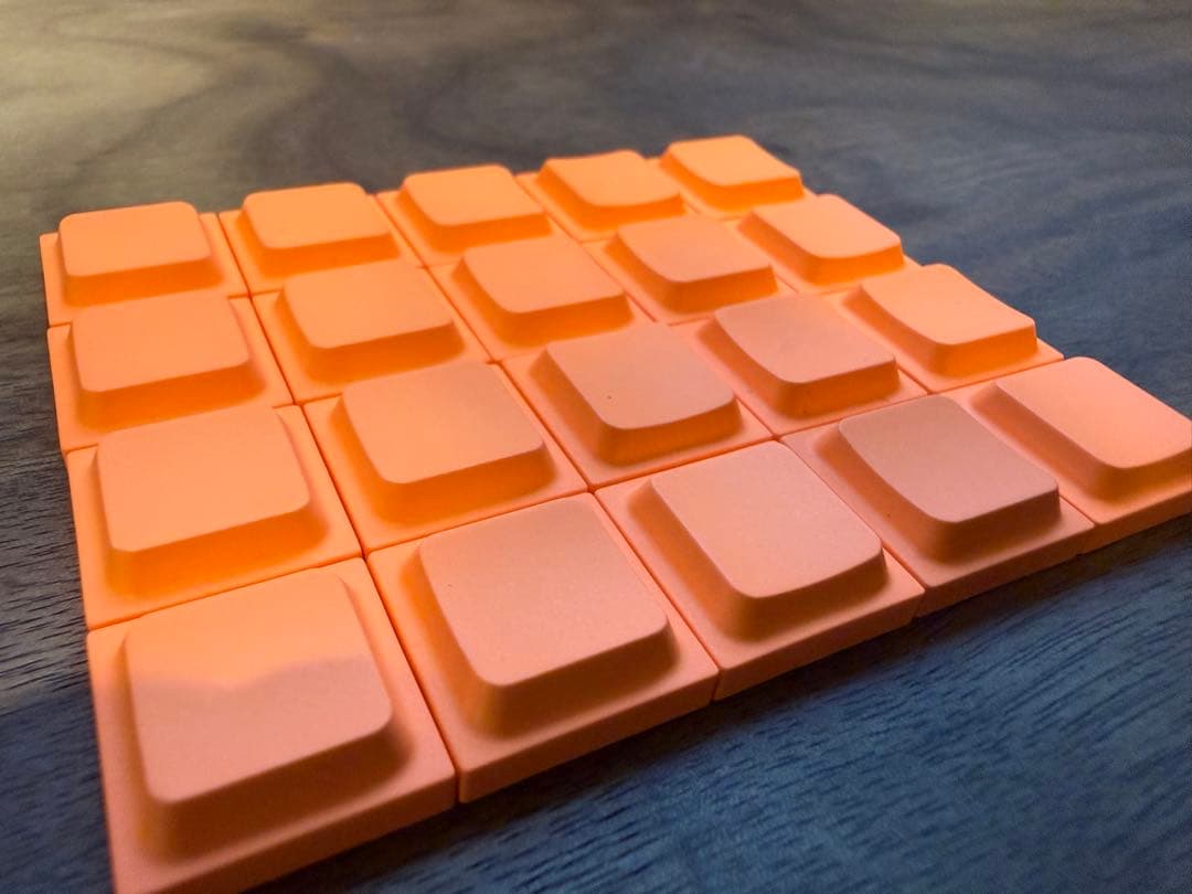 れ*ん様 Cornix LP 無線分割キーボード + 追加キーキャップ