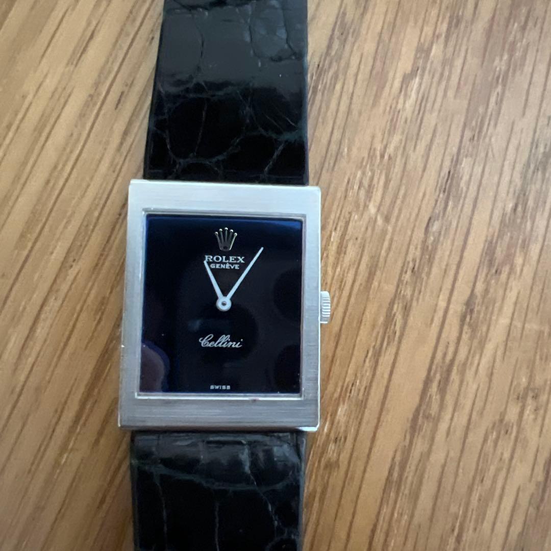 ROLEX Cellini ブラックレザーバンド時計