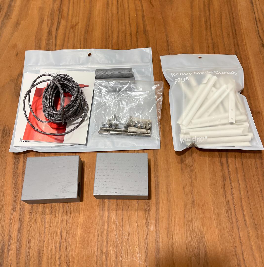 Kvadrat クヴァドラ レディメイドカーテン