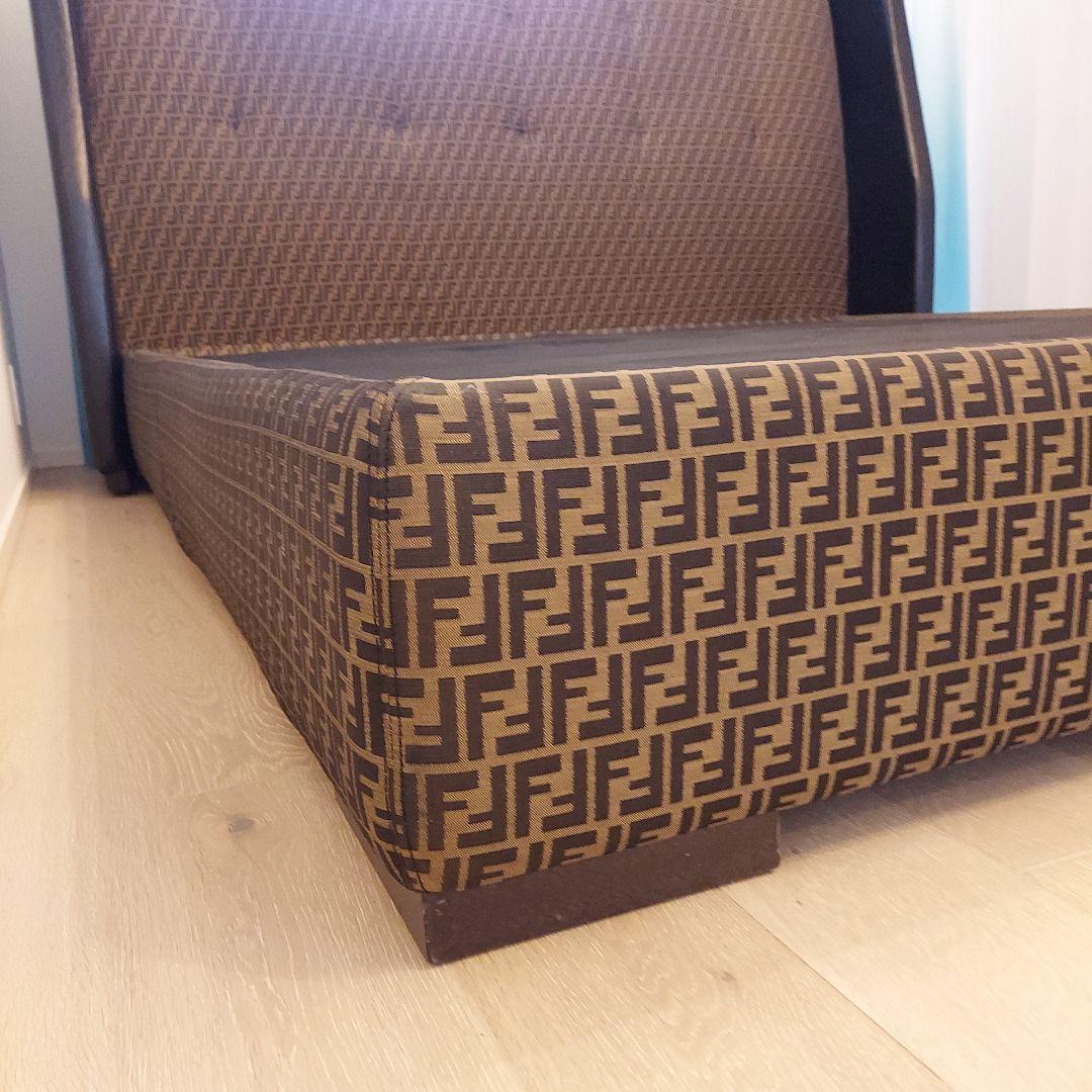FENDI CASA フェンディカーサ ズッカ柄 キングサイズ ベッド