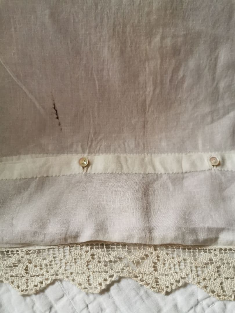 アンティークポワンドヴェニス 騎士と犬 ブラーノレース 中綿フィリング付きケース