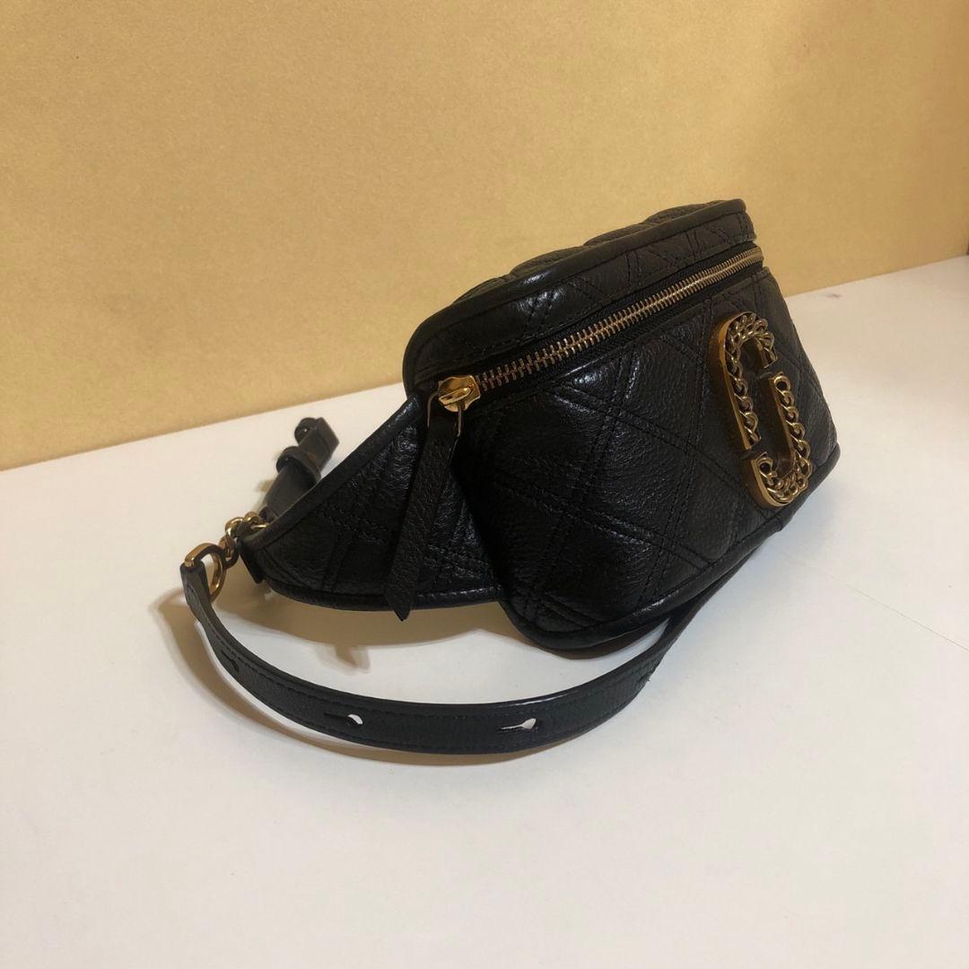 マークジェイコブス　ブラックレザー ボディバッグ・ウエストポーチ