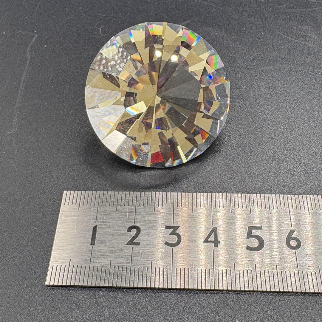 箱付き　スワロフスキー クリスタル　オブジェ　置物　ダイヤモンド型　NO.178