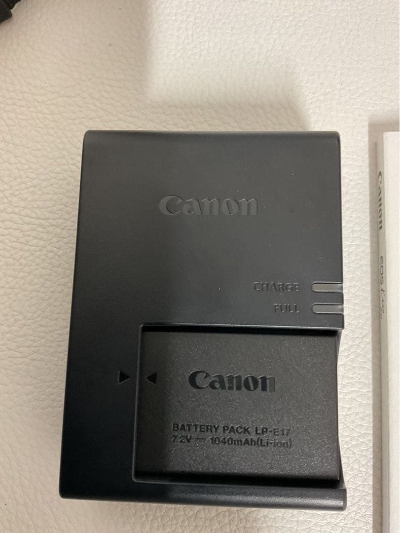 Canon EOS Kiss X9i デジタル一眼レフ