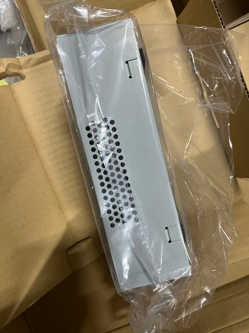 ツインバード 32V型浴室テレビ(シャンパンゴールド) VB-BB321