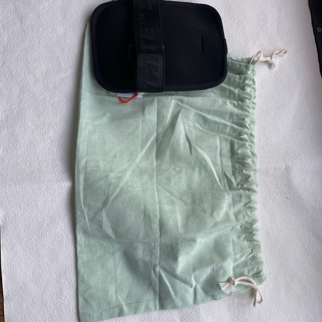 Off-White オフホワイト ポーチ　ARM　Pouch　ミニバック