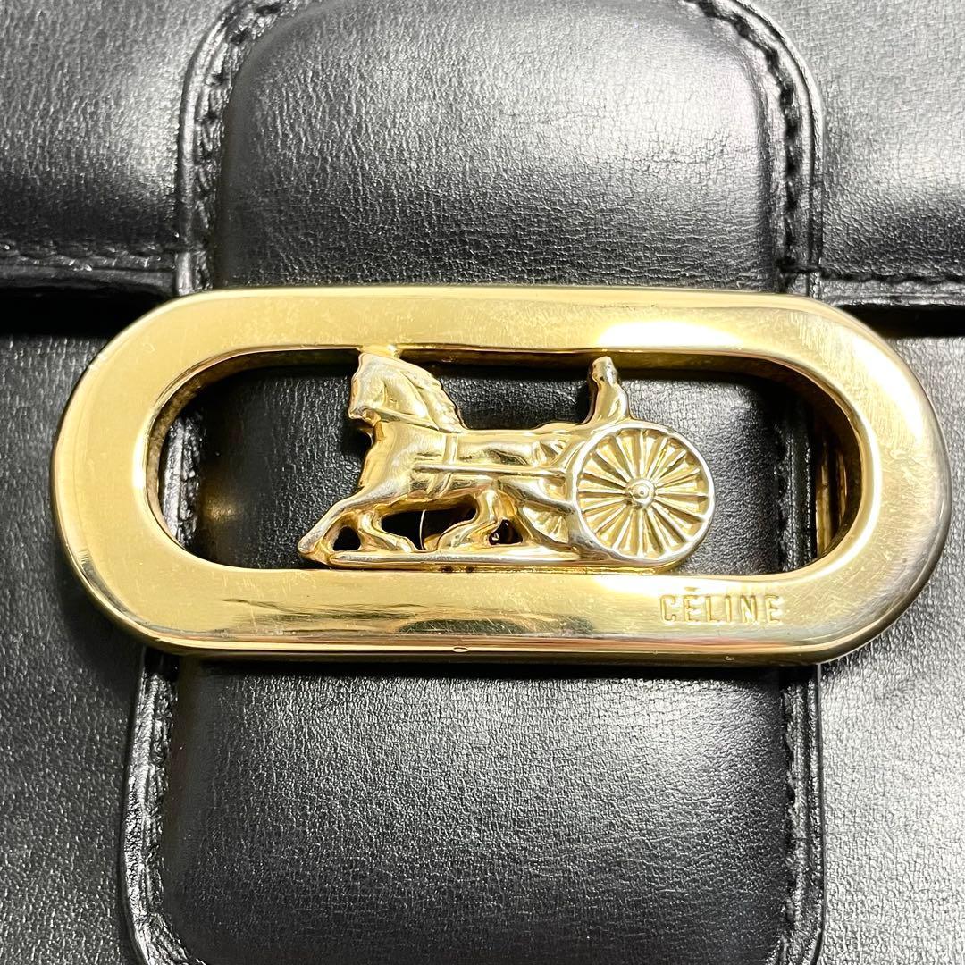 セリーヌ ショルダーバッグ 馬車金具 カーフレザー ブラック 黒 大容量 多機能