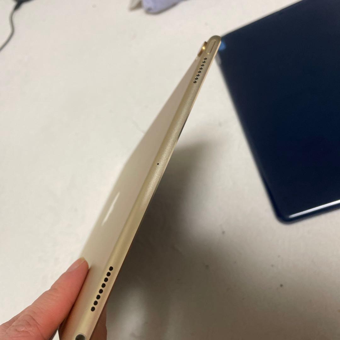 Apple iPad (第7世代) 32GB バッテリー　94%