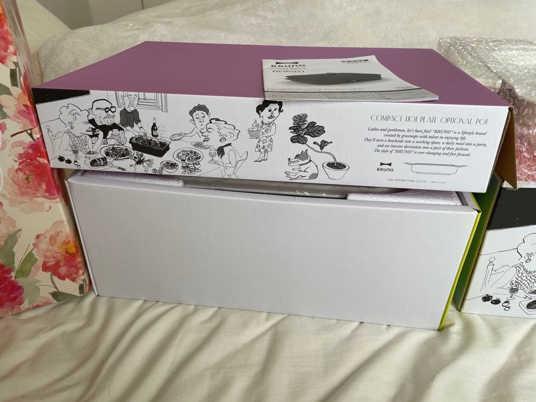 新品未使用　［鍋付き］BRUNO コンパクトホットプレート ホワイト