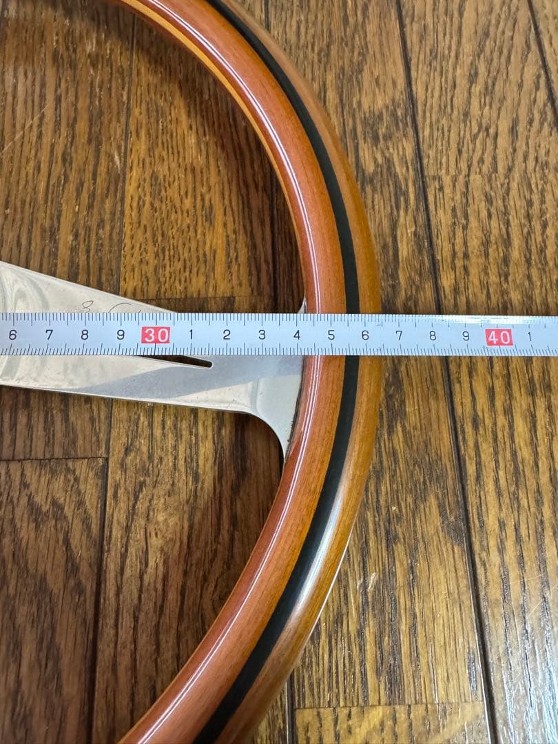 希少　ナルデイ　ステアリング　36ミリ　ウッド