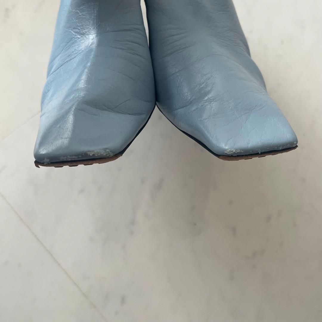 BOTTEGA VENETA 水色 レザー ミュール