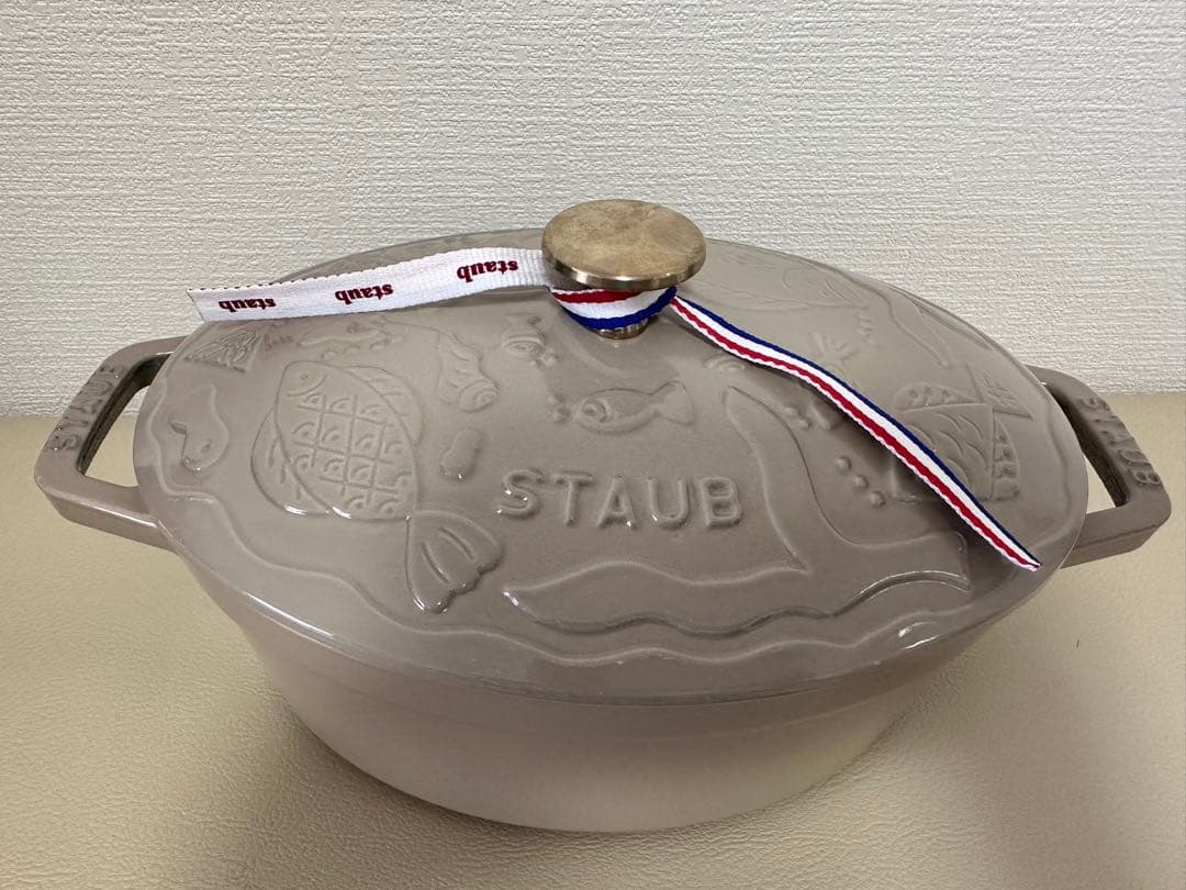 フランス ストゥブ 鋳物ホーロー鍋 ココットオーバル23cm