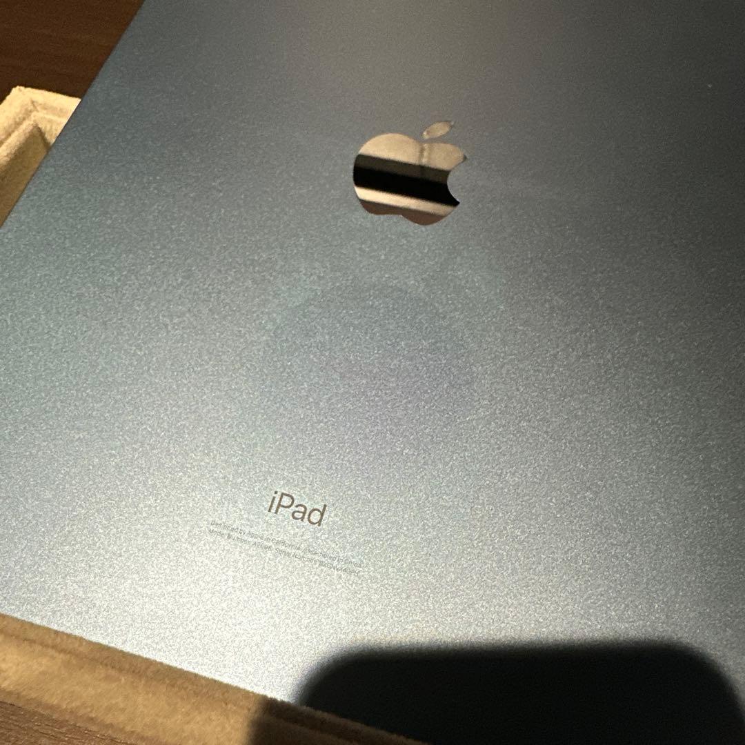 iPad(第10世代) Wi-Fiモデル　64GB ブルー