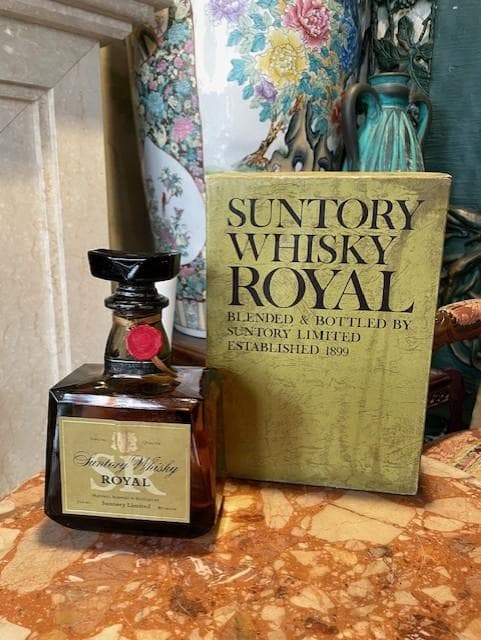 ウイスキー Suntory Whisky  750ml