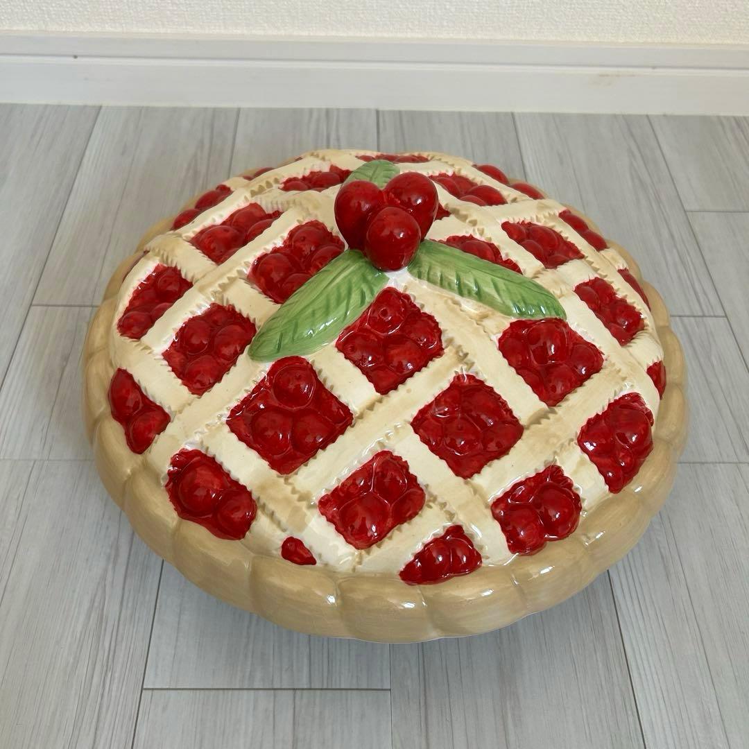 マーサ・スチュワート　チェリーパイキープ　装飾蓋付き皿　皿　器　食器　菓器