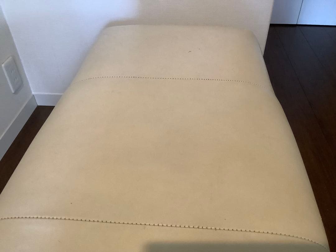 スペイン最高峰　老舗家具　VALENTI ヴァレンティ　ヴィンテージベンチソファ