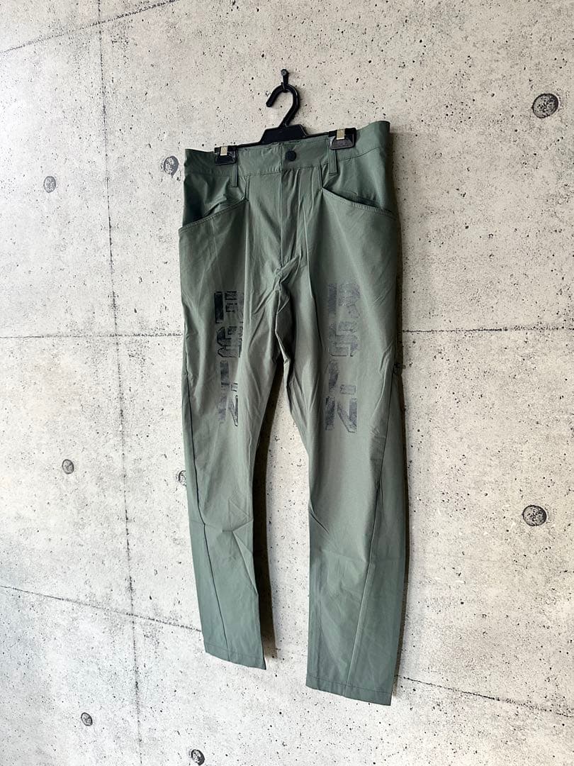 【新品未使用】サイズ4 メンズ パンツ ラッセルノ 1764