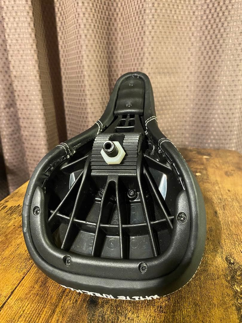 デモリッション　DEMOLITION BMX シート　未使用品