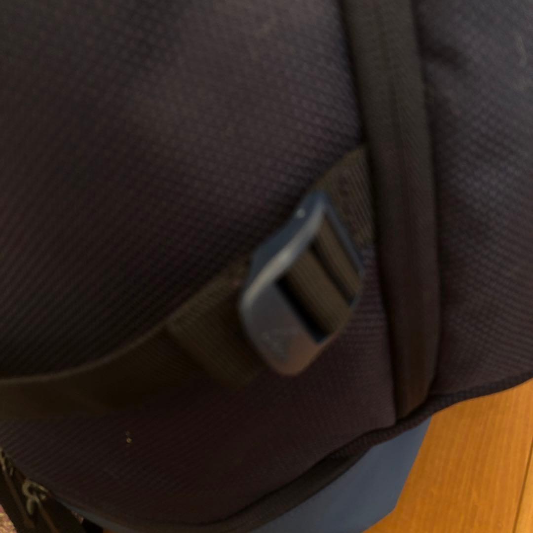 美品　adidasサッカーリュック　買い替え練習用合宿用大容量