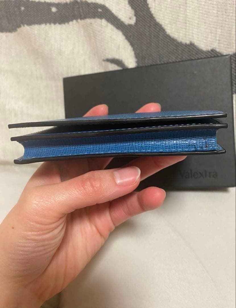 ヴァレクストラ名刺ケースカードケースブラック レザー名刺入れ