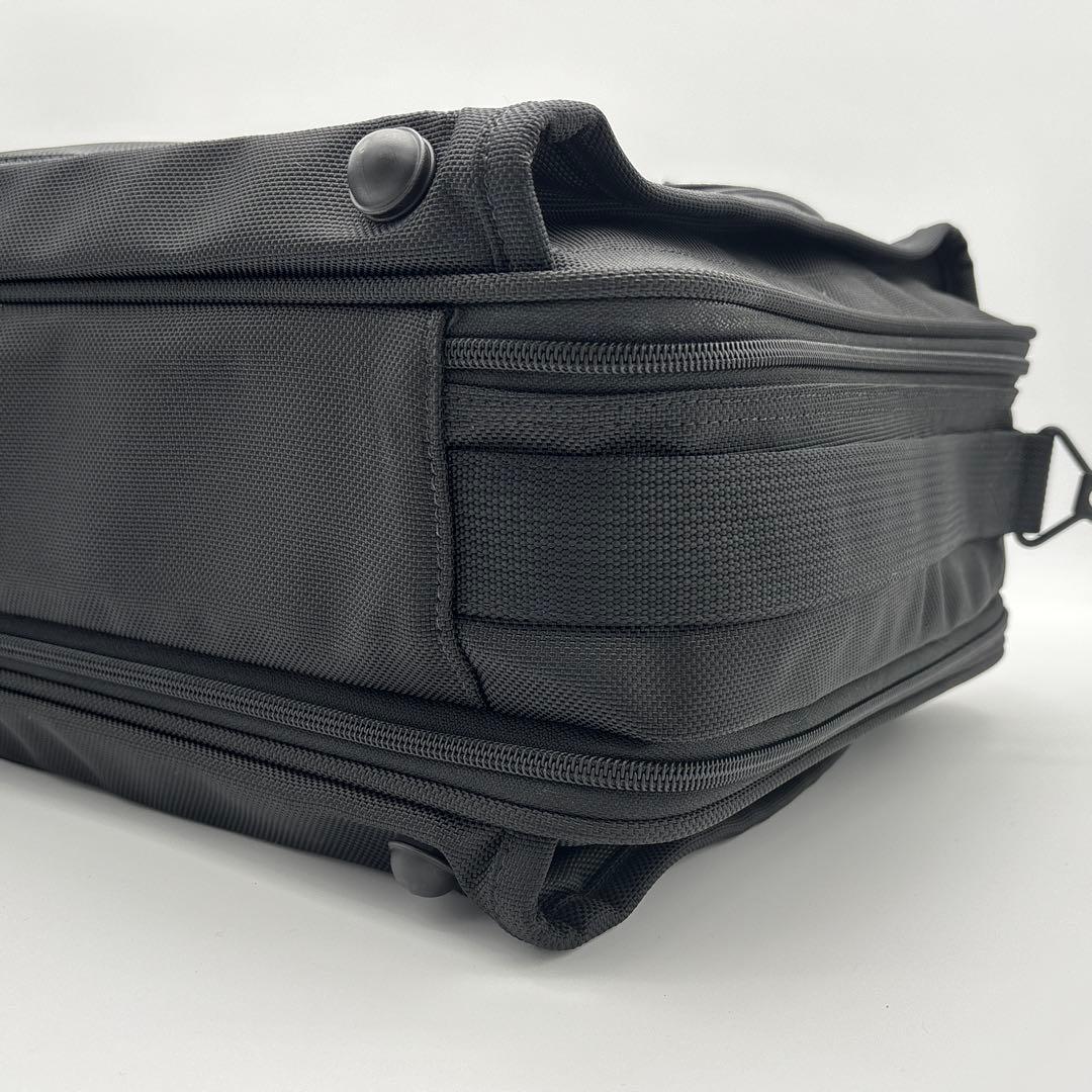 【美品】TUMI 2way 大容量 エキスパンダブル 拡張 ビジネスバッグ