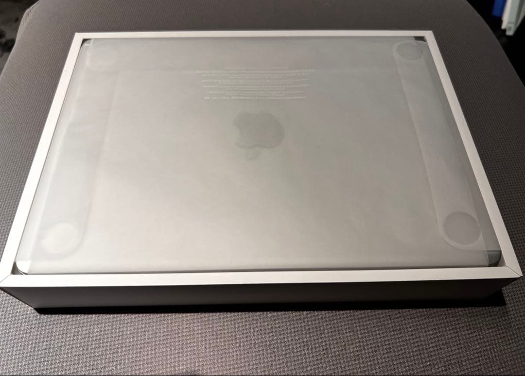 h*i様 【美品】MacBook Air M2 8GB