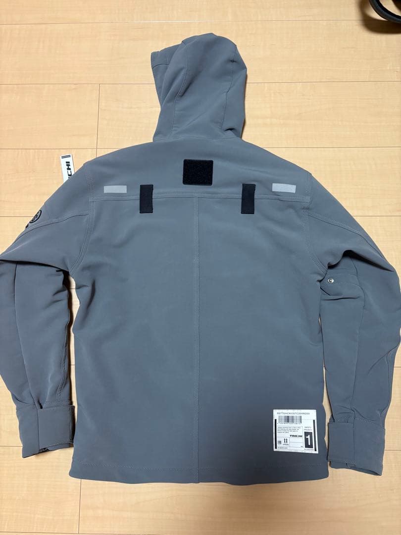 胸部プロテクター付きグレージャケット