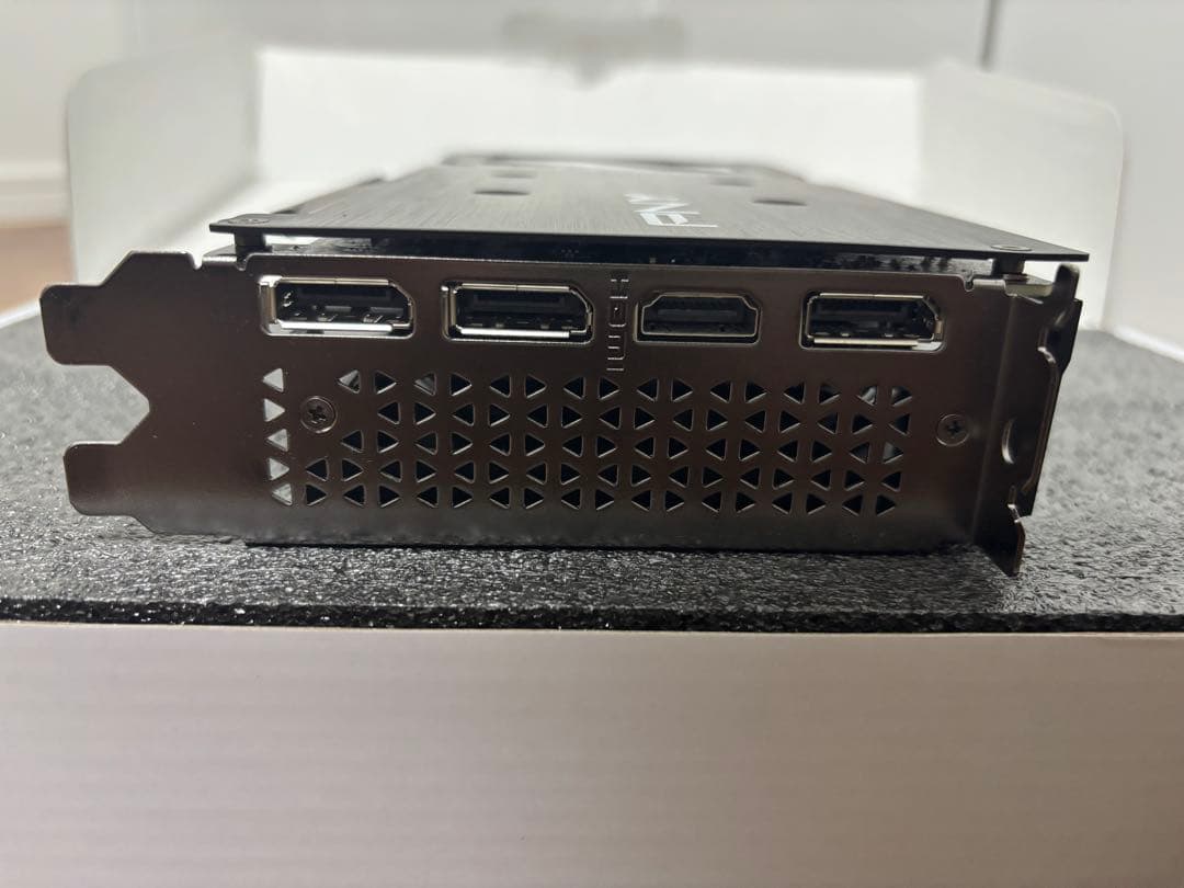 PNY GEFORCE RTX 4060グラフィックボード