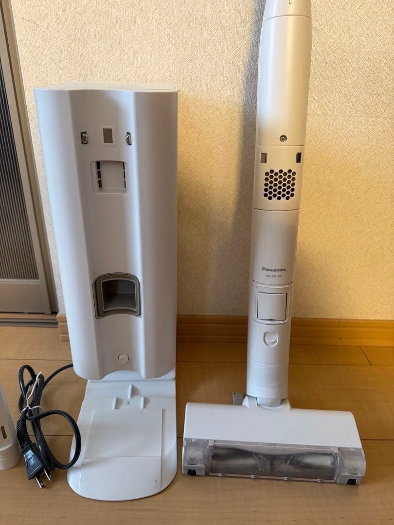Panasonic MC-NS10K-W 充電式掃除機