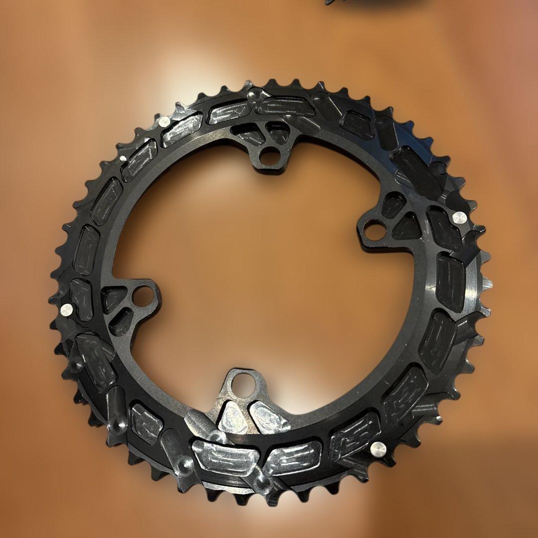 ト*ー様 ROTOR BCD110×4 エアロ 50/34 ＋ チェーンリングボ