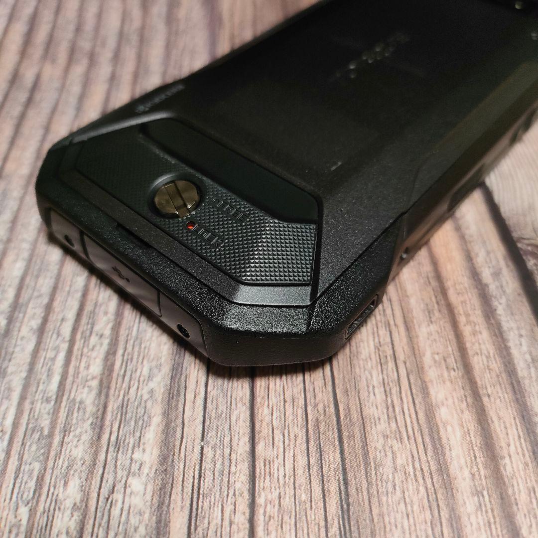 TORQUE 5G KYG01ブラック SIMフリー