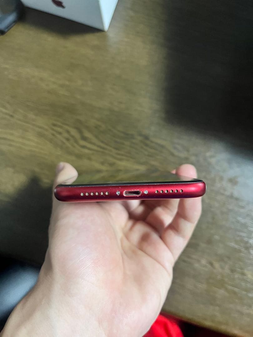 Apple iPhone 11 赤　simフリー