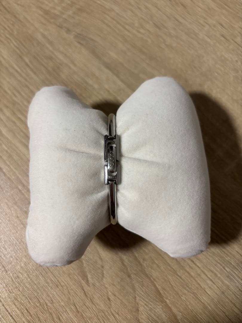 箱付き　GUCCI 腕時計　ブレスレット